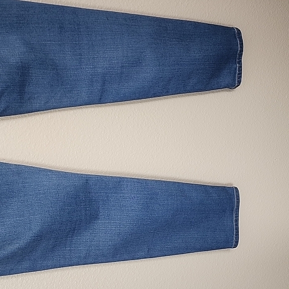 Madewell Mid-Rise Roadtripper Crop Skinny Jeans - Picture 7 of 10